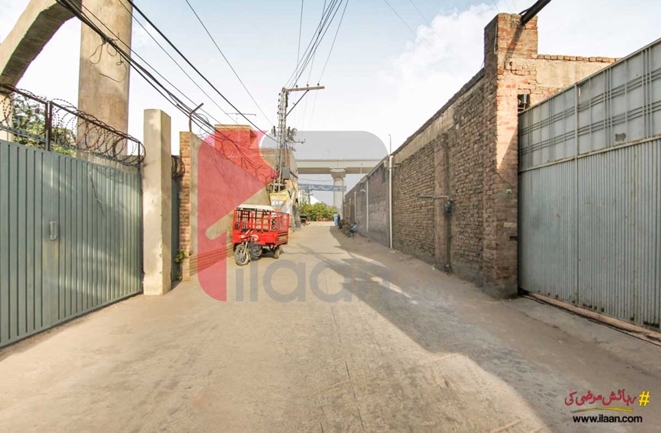1.5 Marla Shop for Sale in Hassan Town, Lahore