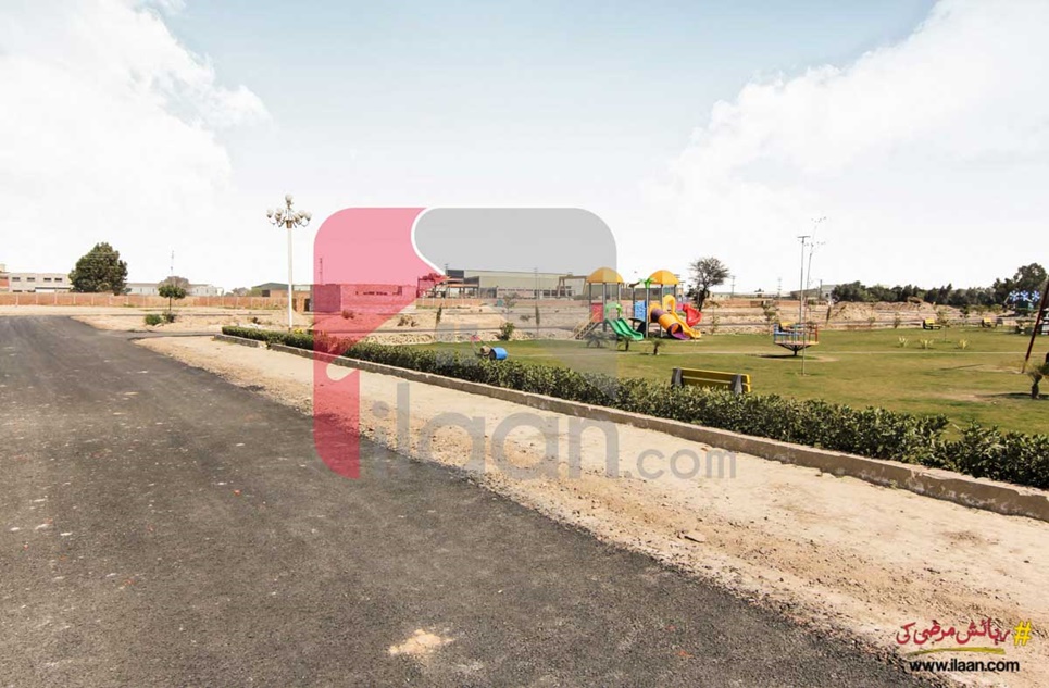 10 Marla Plot for Sale in Executive Block, Kings Town, Lahore