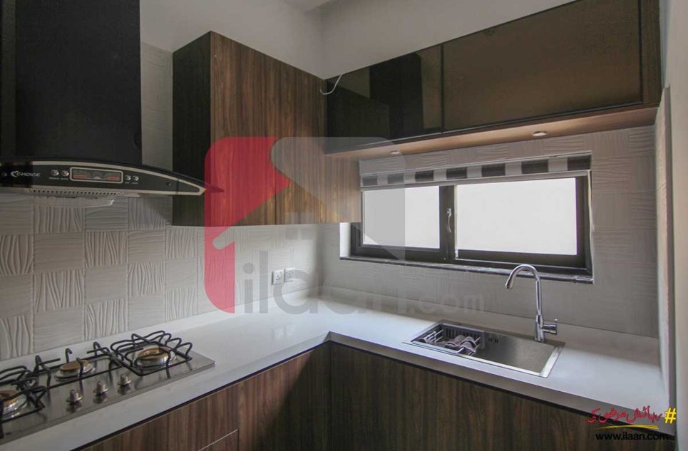 1 Kanal House for Sale in Block H, Phase 5, DHA Lahore (Furnished)