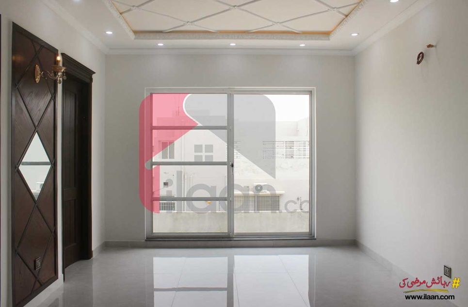 1 Kanal House for Sale in Block S, Phase 7, DHA Lahore