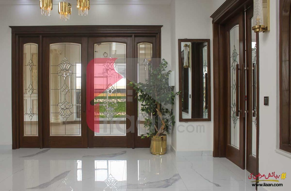 1 Kanal House for Sale in Block S, Phase 7, DHA Lahore