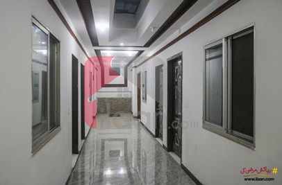 425 Sq.ft Office for Sale (First Floor) in RJ Tower, Mozang Road, Lahore