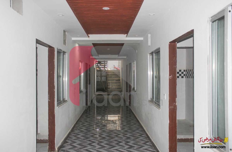 209 Sq.ft Office for Sale (Fifth Floor) in RJ Tower, Mozang Road, Lahore