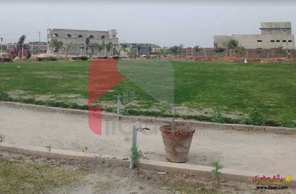 8 Marla Plot for Sale in Palm Residency, Hyderabad