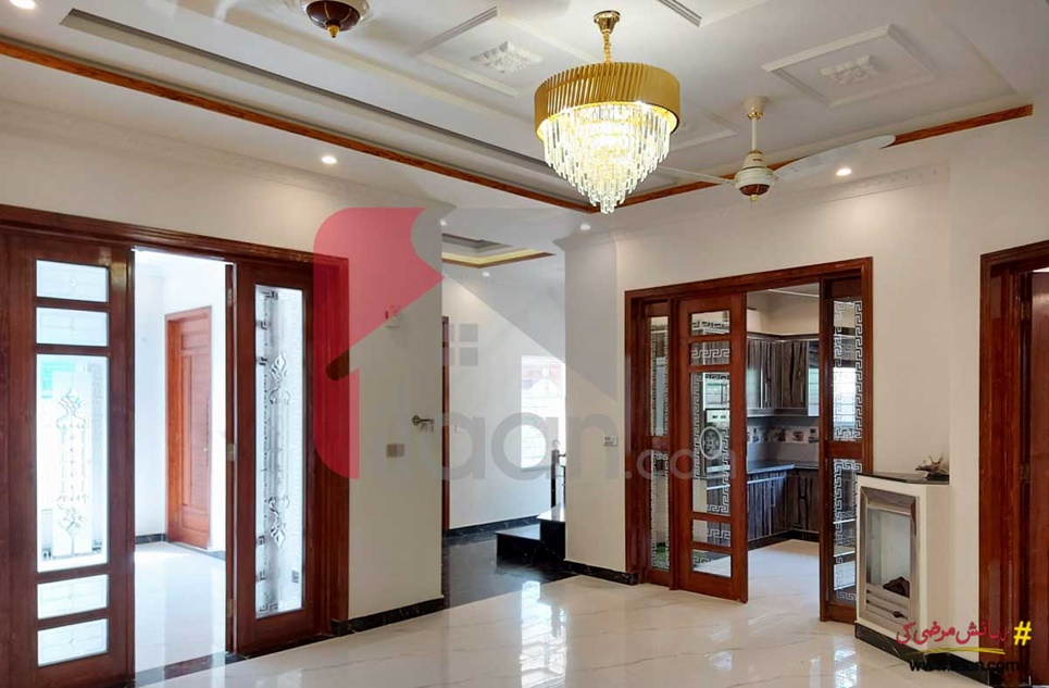 10 Marla House for Sale in Phase 1, Wapda Town, Lahore