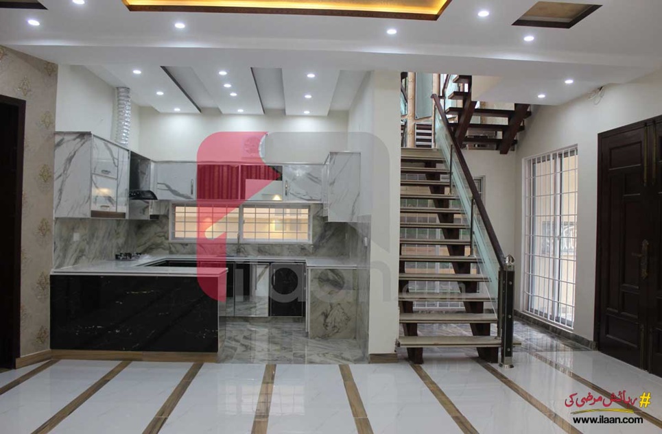 10 Marla House for Sale in Block C, Punjab Govt Employees Society, Lahore
